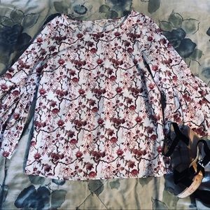 ❤️JANE & DELANEY❤️ Floral Print Top